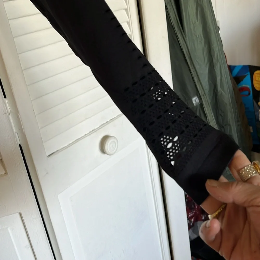 Gymshark Flawless Knit Long Sleeve Crop Top Black Sz S - Picture 11 of 11